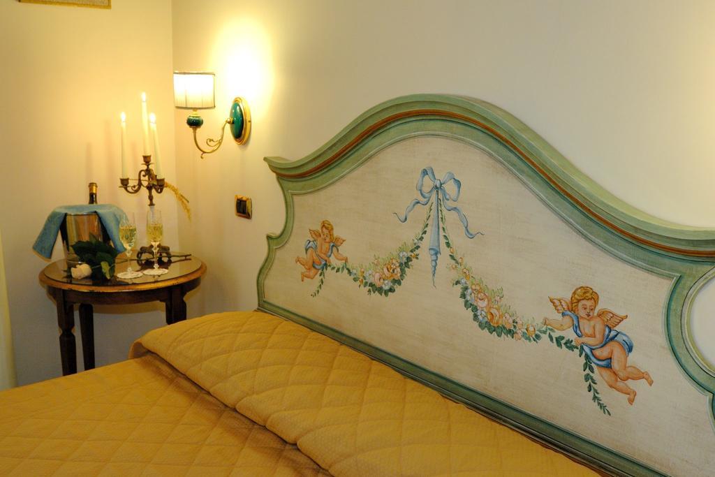 Residenza Del Duca Αμάλφι Δωμάτιο φωτογραφία