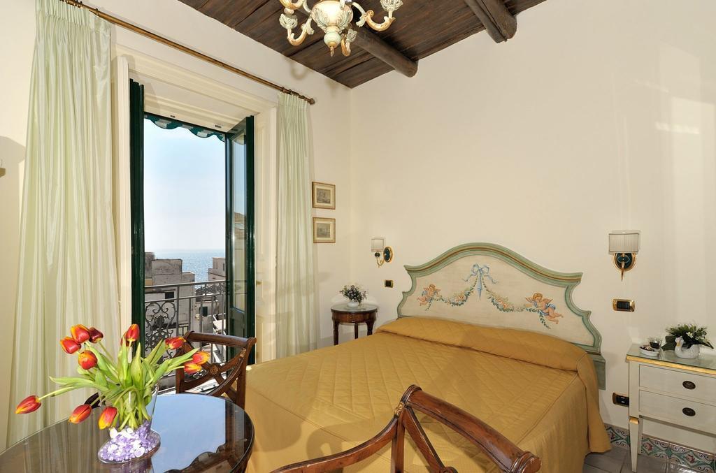 Residenza Del Duca Αμάλφι Δωμάτιο φωτογραφία