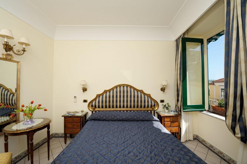 Residenza Del Duca Αμάλφι Δωμάτιο φωτογραφία
