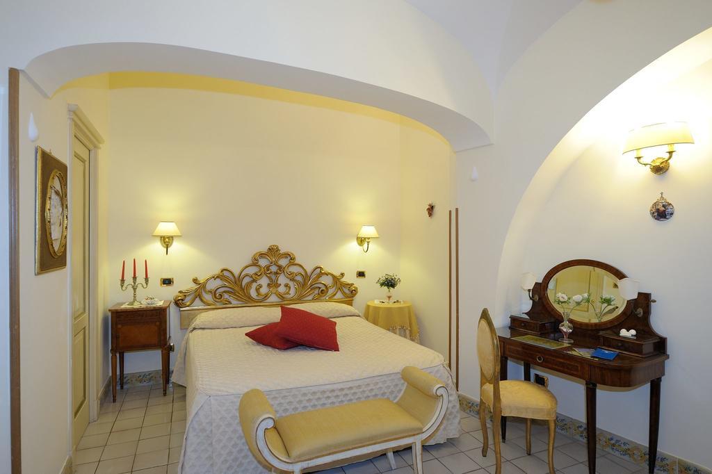 Residenza Del Duca Αμάλφι Δωμάτιο φωτογραφία